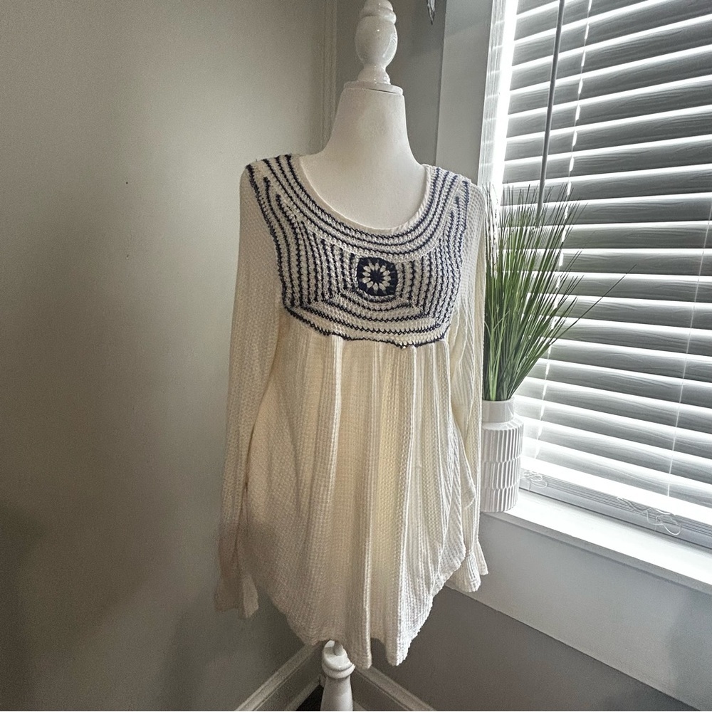 Free People Ivory Blouse with Navy Embroidery Size Medium